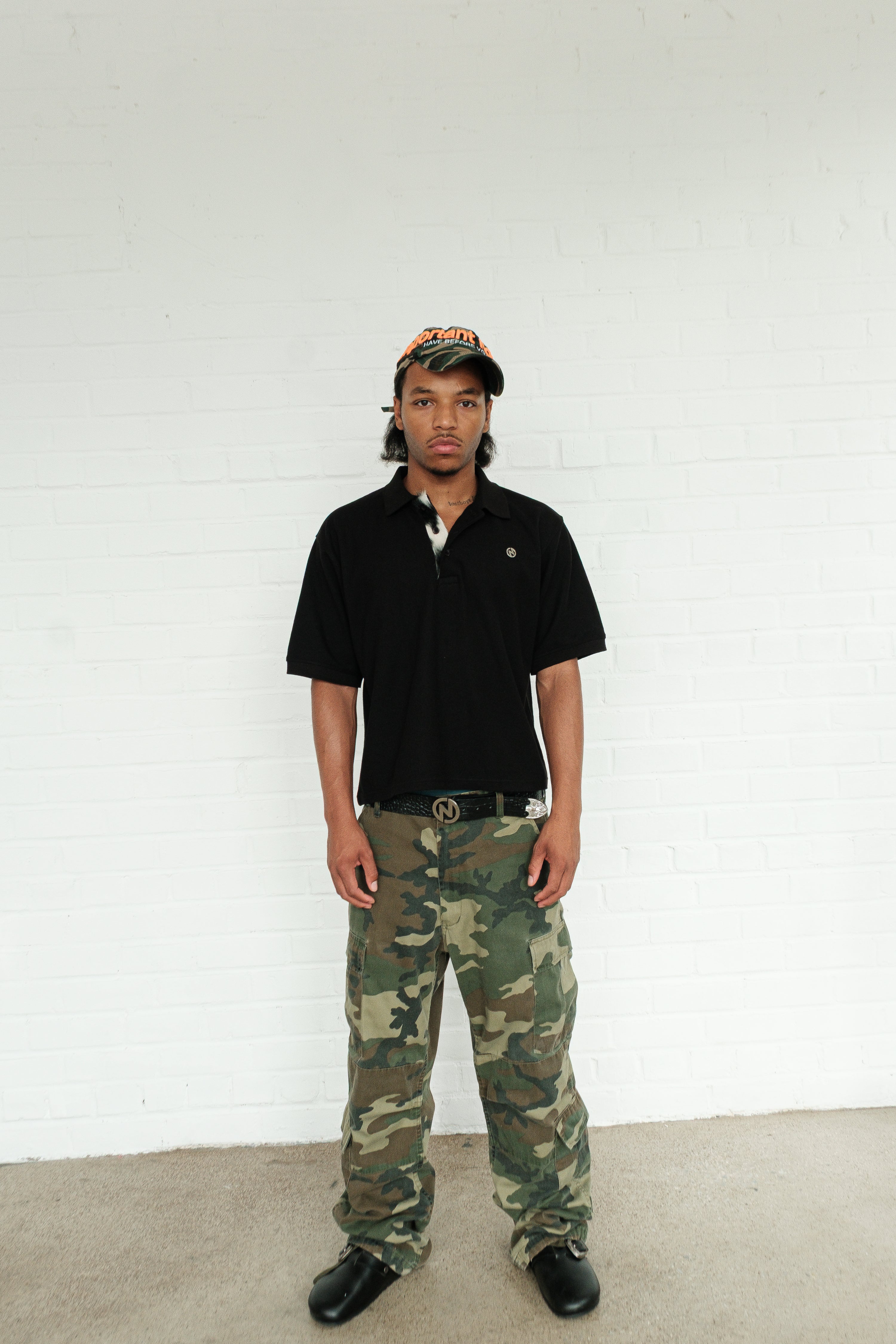 Cropped Cowhide Placket Polo (Black)