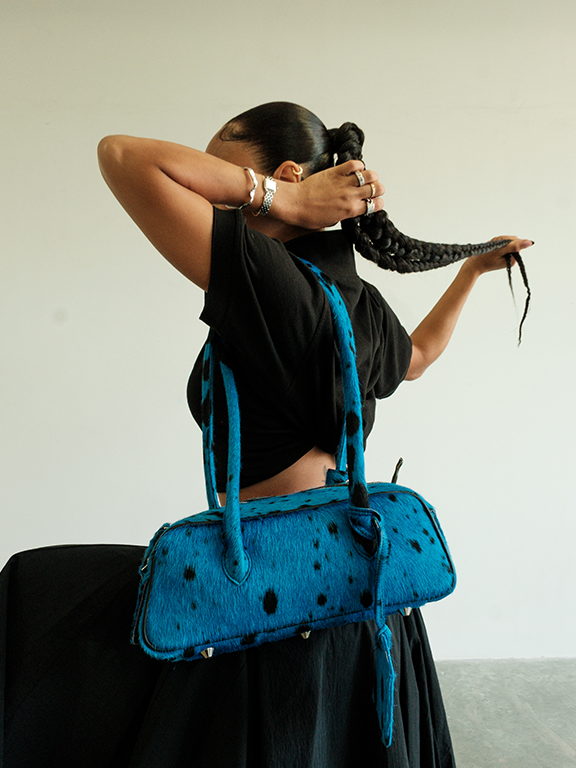 HIRAYA SHOULDER BAG (Blue)