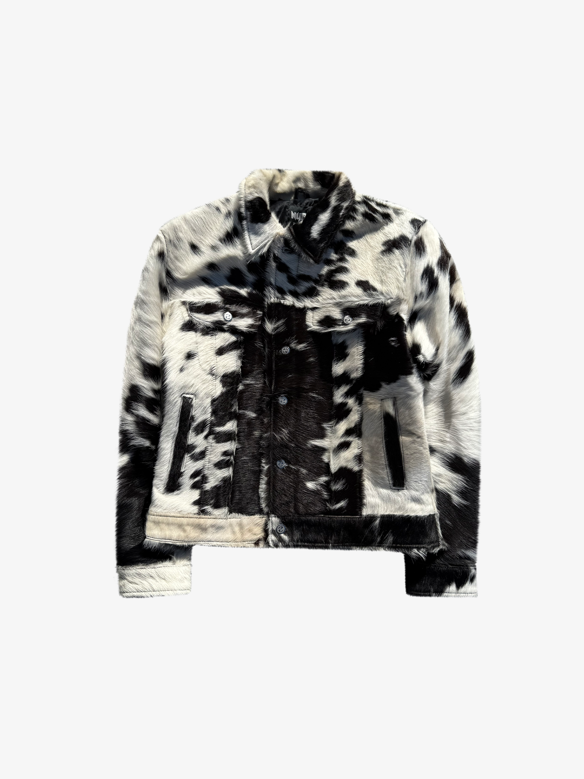 入手不可‼️nyrva cow hide fur jacket sizeL相当 Rawhide Button Up Trucker Black/White – NYRVA